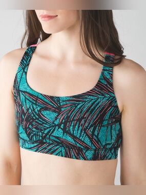 Lululemon Energy Sports Bra Mini Palm Lace Tofino Teal Multi / Flash Light